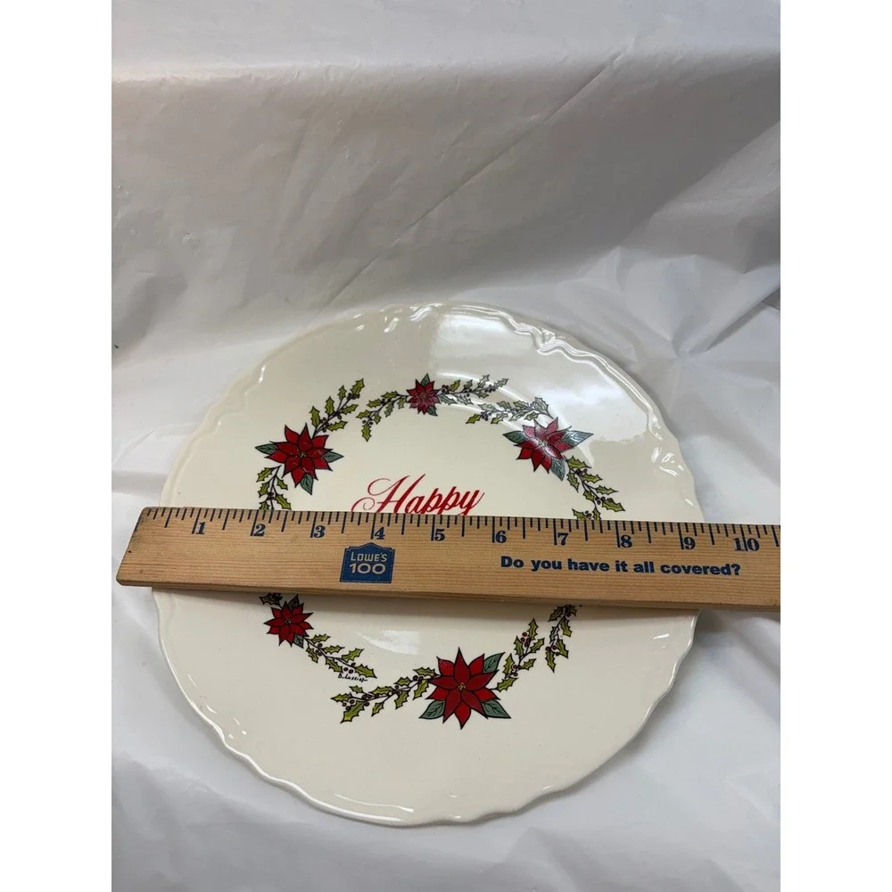 B. Lussier Happy Holidays Poinsettia Wreath Scalloped 10 Inch Dinner Plate